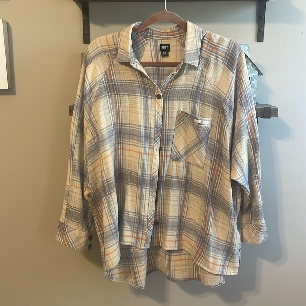 BDG Oversized Button down